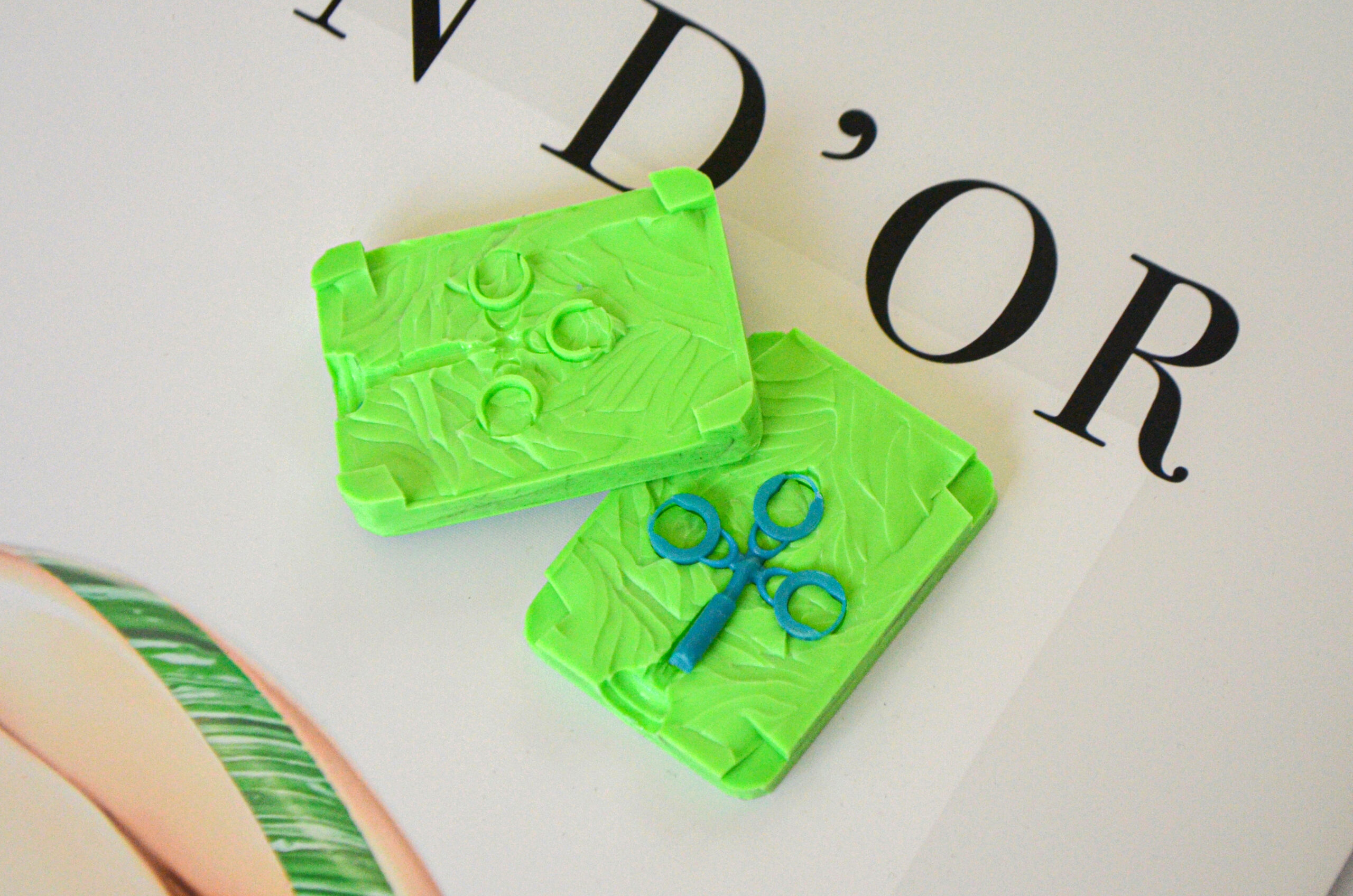 Paon dor - Gold Manufacture